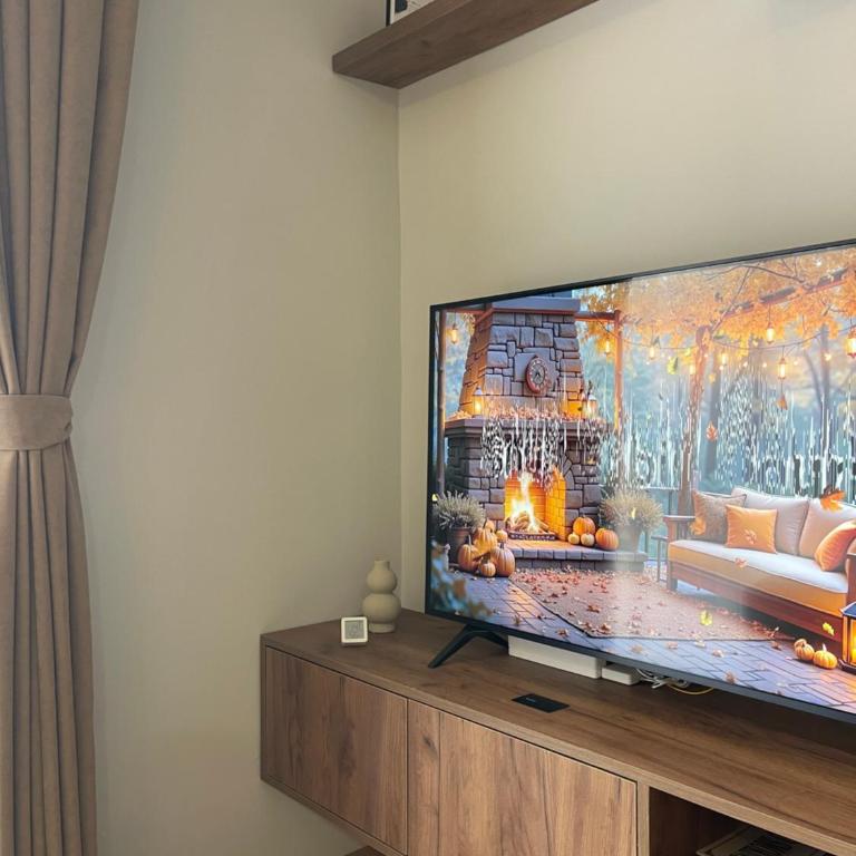 Evergreen Lux - One-Bedroom Apartment - 8