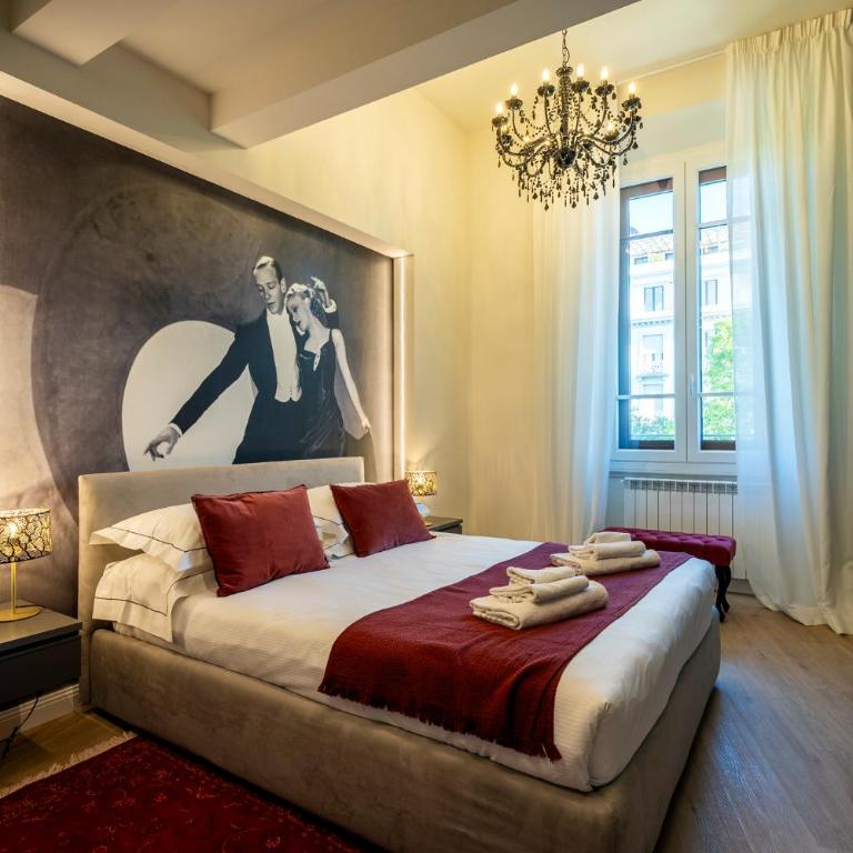Cherubini Palace Thematic Apartment - Three-Bedroom Apartment - 2
