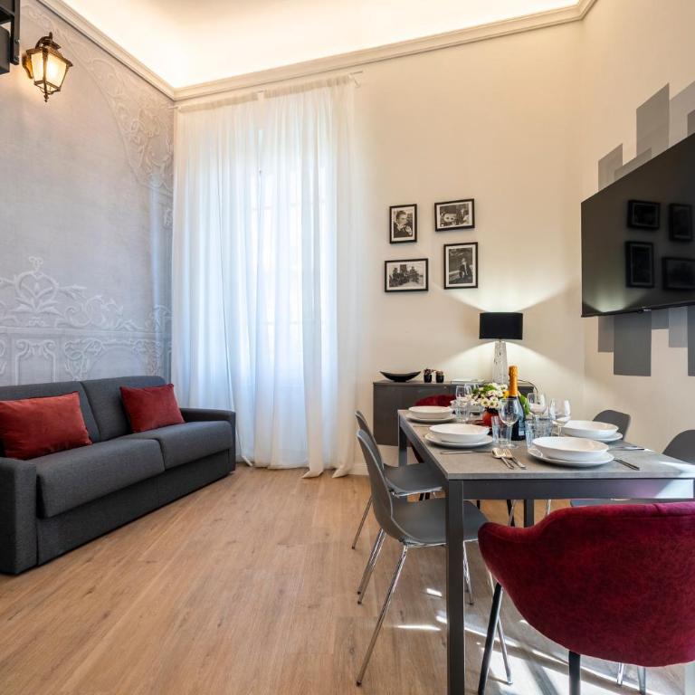 Cherubini Palace Thematic Apartment - Three-Bedroom Apartment - 16