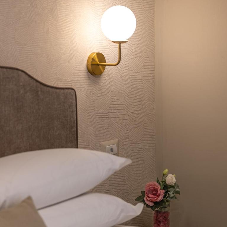 Roma suite hotel - Camera Matrimoniale Standard - 7