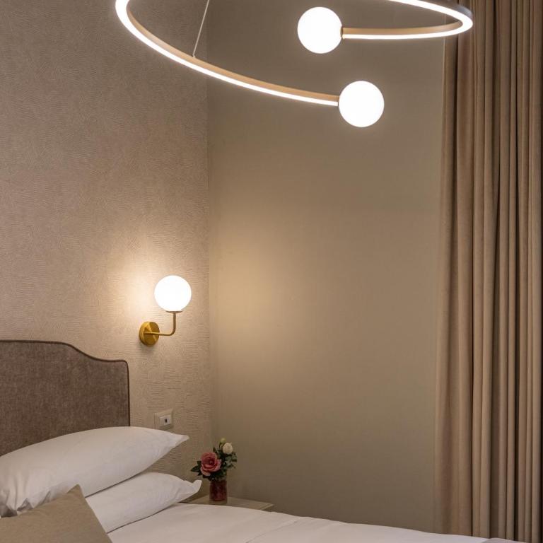 Roma suite hotel - Camera Matrimoniale Standard - 6