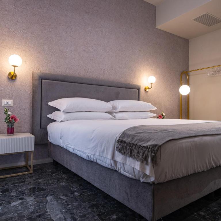Roma suite hotel - Camera Matrimoniale Deluxe con Balcone - 2