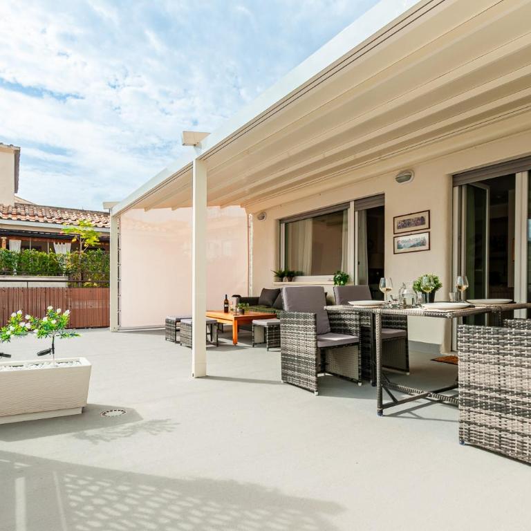 L'Attico di Katia - Appartamento con 2 Camere da Letto, Balcone e Terrazza - 21