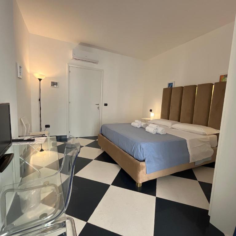 Casa Galati - Camera Matrimoniale con Bagno Privato Esterno - 2