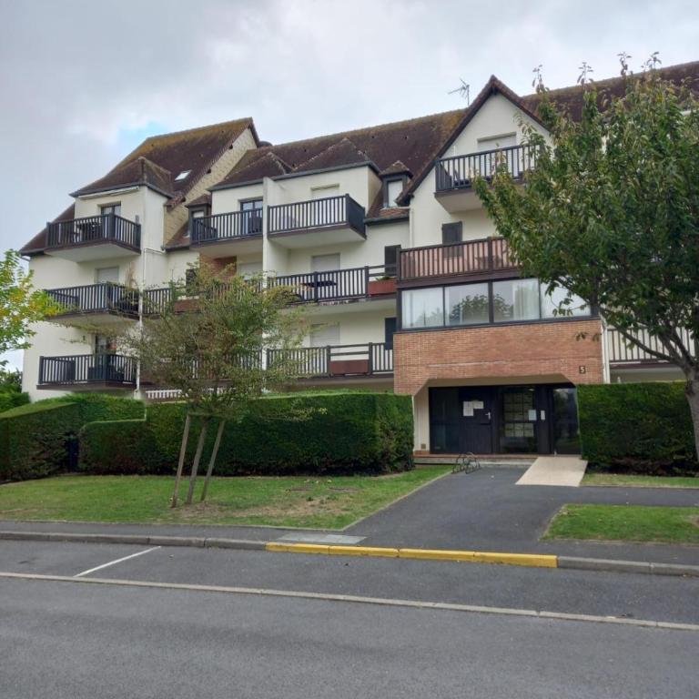 Appartement Cabourg Plage - F2 - Vue dégagée - Two-Bedroom Apartment - 14