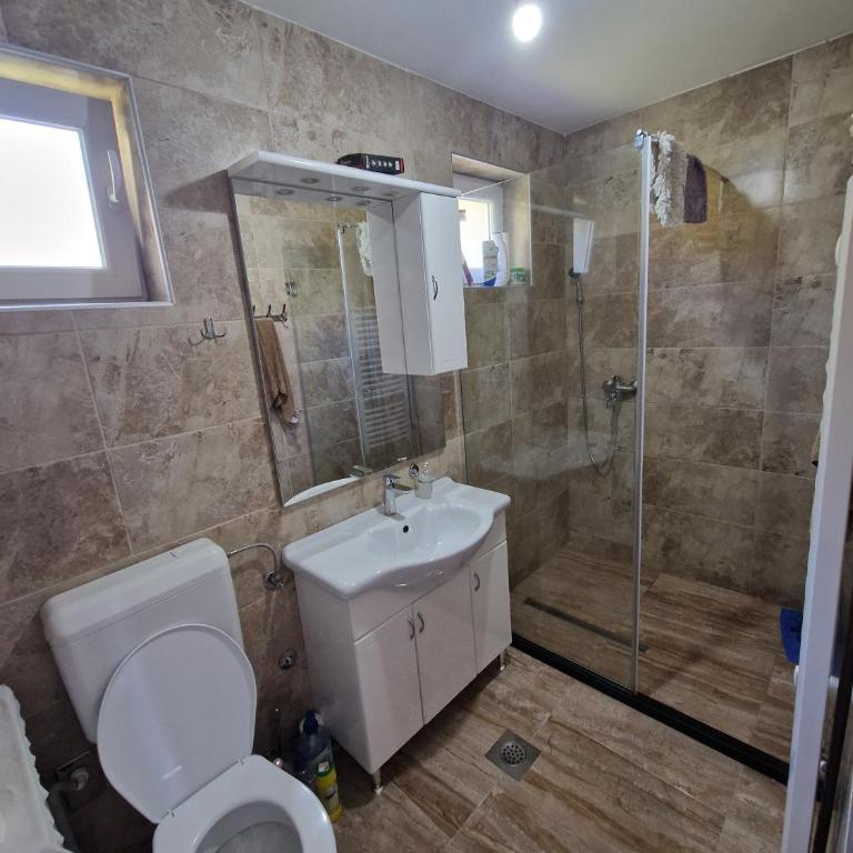 Hills - One-Bedroom Chalet - 17