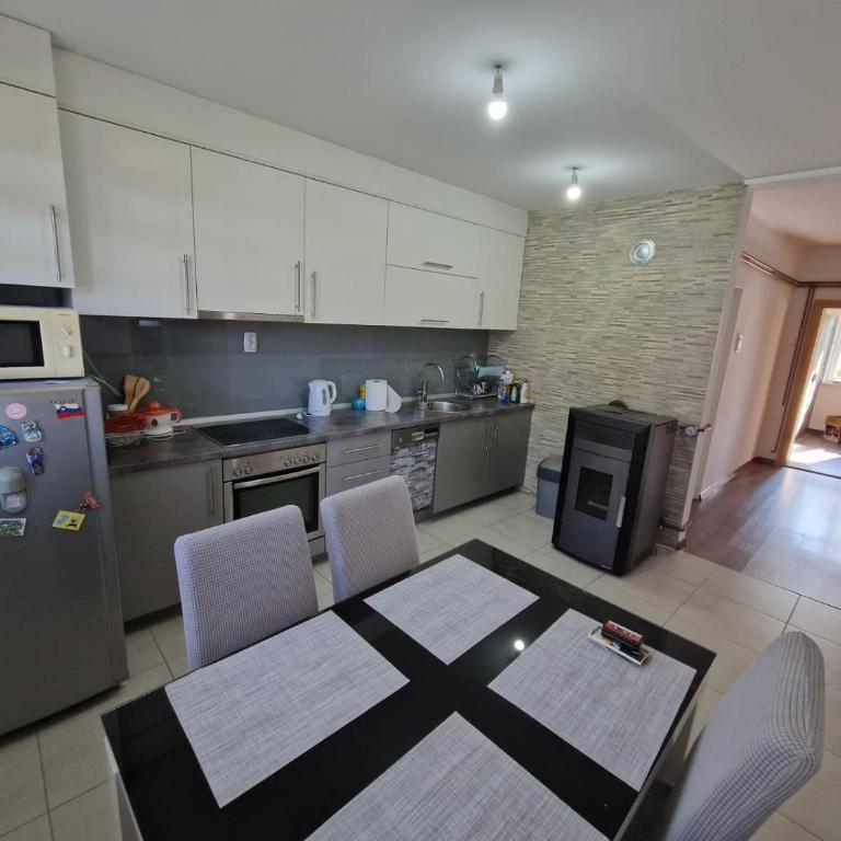 Hills - One-Bedroom Chalet - 27