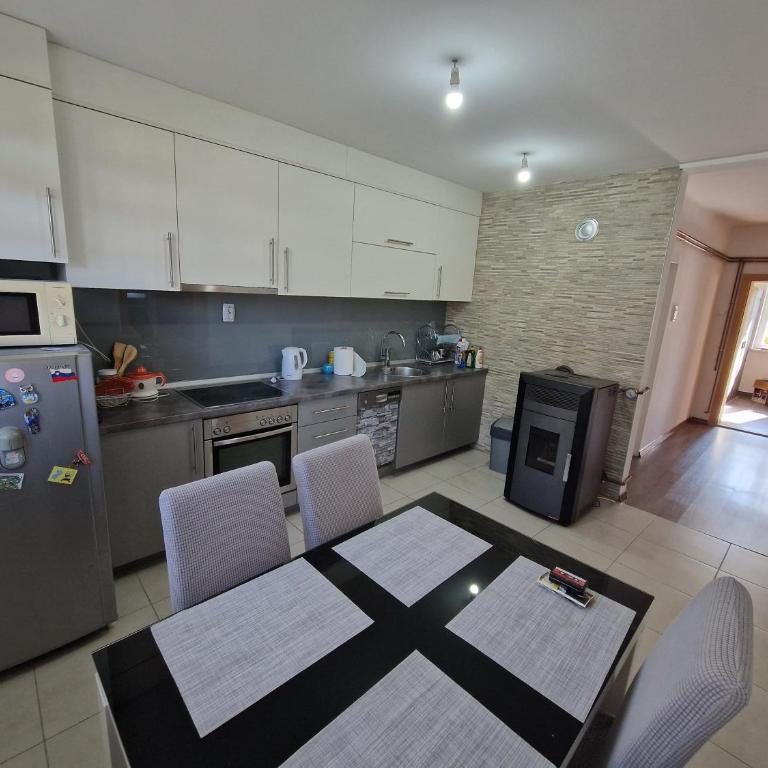 Hills - One-Bedroom Chalet - 30