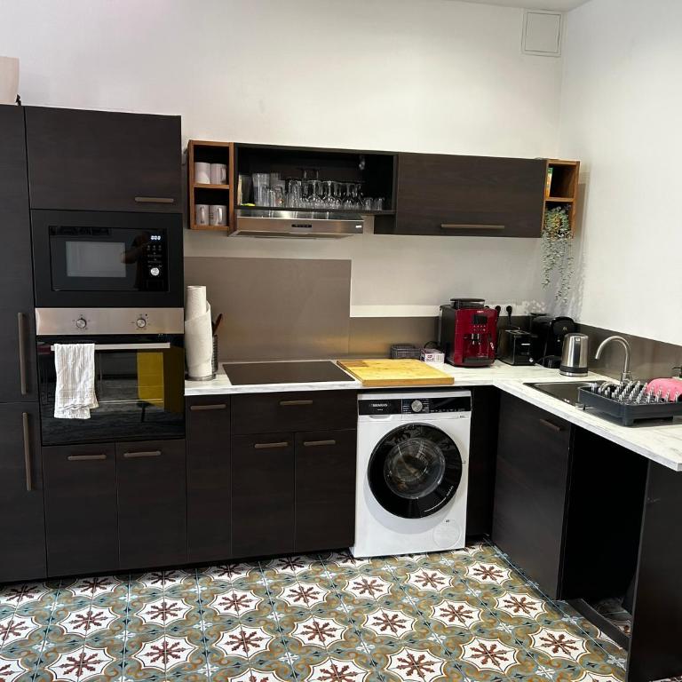 Martroi - Cœur de Ville - 3 pièces 80 m2 TV - Internet haut débit - loisirs et affaires - Two-Bedroom Apartment - 14