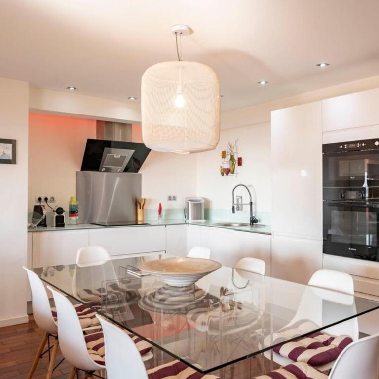 Wonderful sea-view 5-room apartment - Appartement - 9
