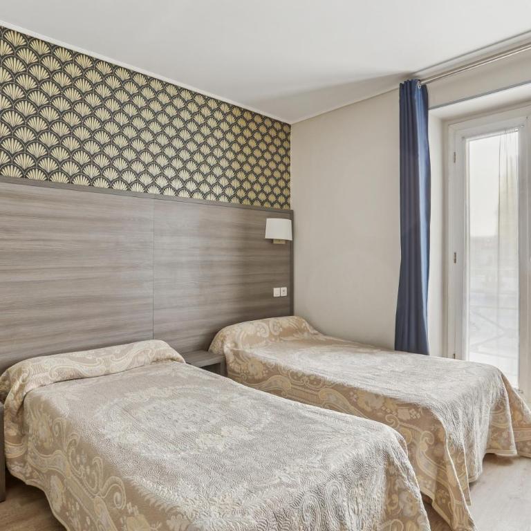 Hotel Telemaque - Chambre Quadruple - 4