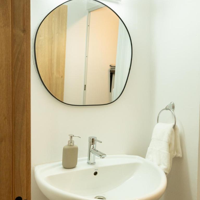 Tierra Blanca - Double Room with Shared Bathroom - 20