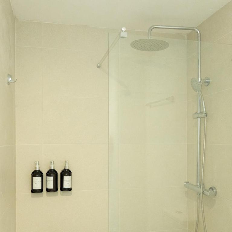 Tierra Blanca - Double Room with Shared Bathroom - 21