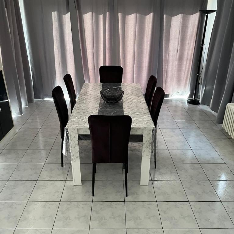 Super maison 5 pièces avec jardin - Villa de 3 dormitorios - 5