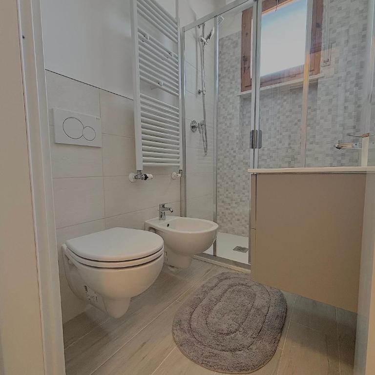 Vicino aeroporto Pisa - Wi-Fi e parcheggio gratuito - Appartamento con 1 Camera da Letto - 9