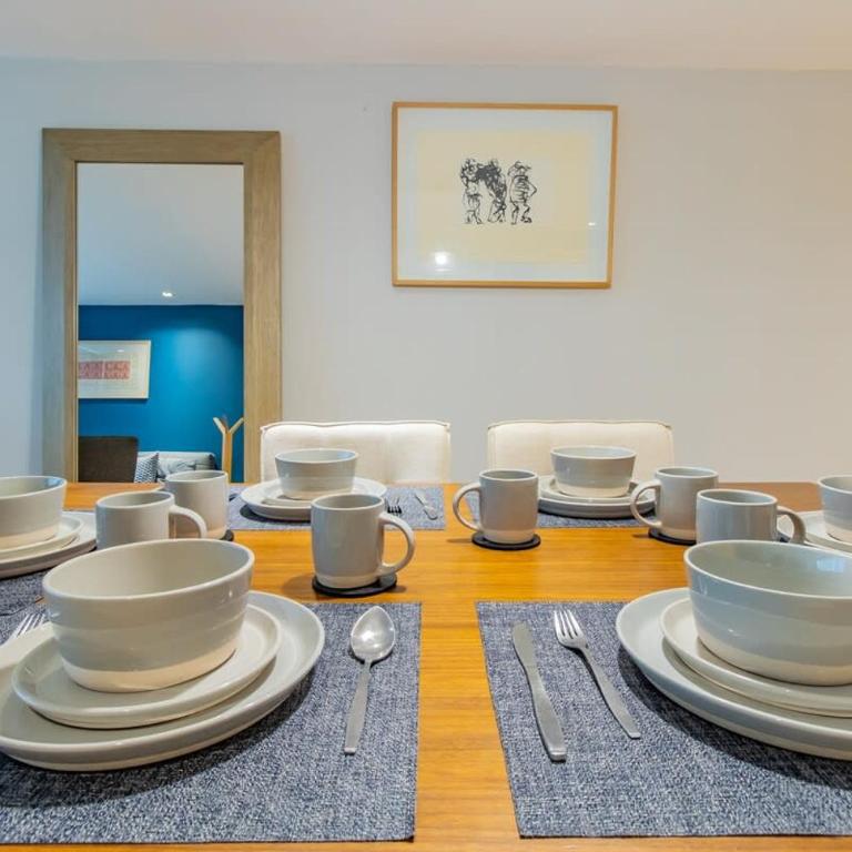 Capitalia Exclusive Design & Near Lincoln Park - Apartment - 20