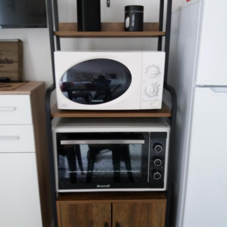 Coup de cœur 3 étoiles terrasse parking Wifi à 70 m des thermes - Appartement 1 Chambre - 11