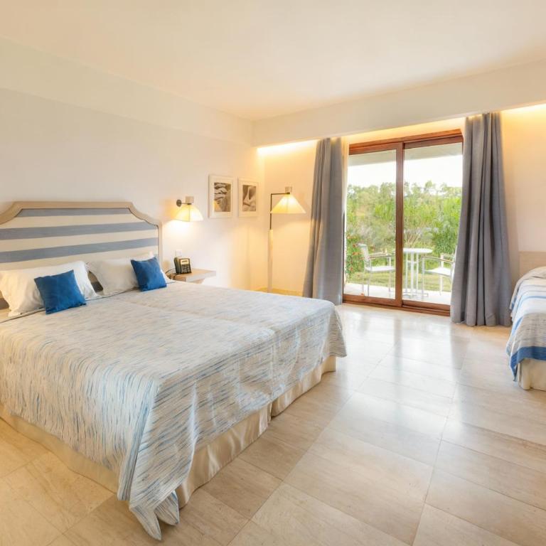 Grande Baia Resort & Spa - Camera Tripla Comfort - 2