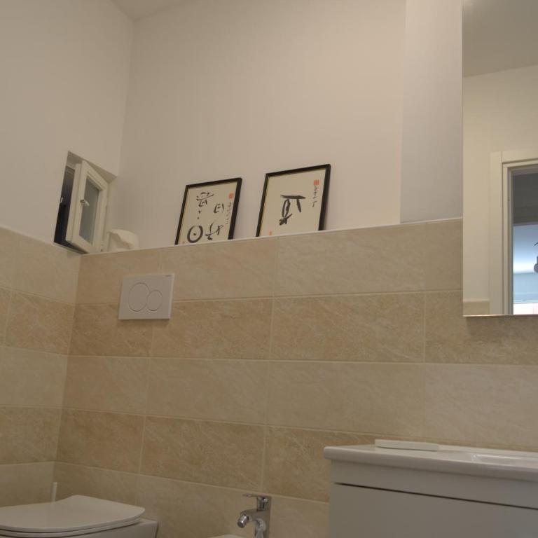 Appartamento Via Santa Elisabetta 2A - Appartamento con 2 Camere da Letto - 61