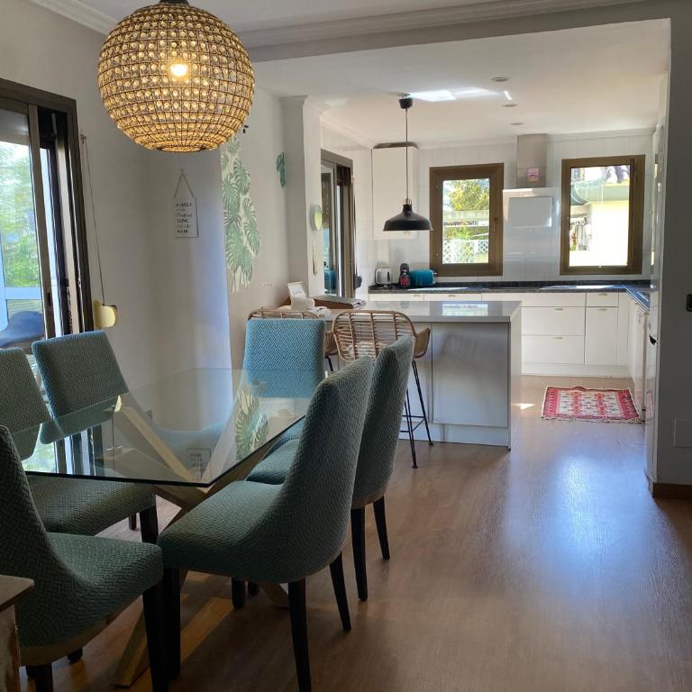 Unique penthouse 3 minutes from the beach - Apartment - 8