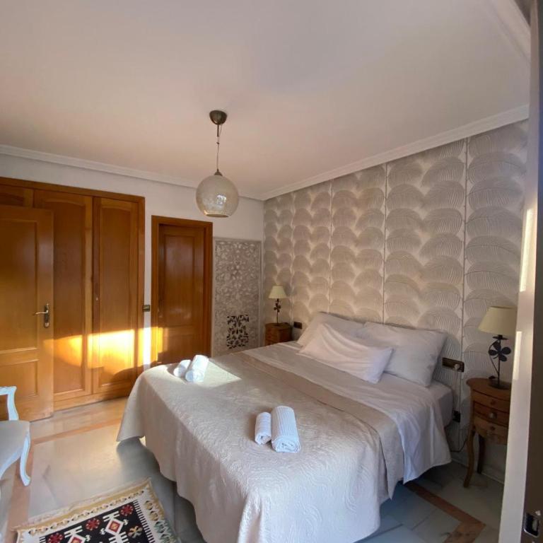 Unique penthouse 3 minutes from the beach - Apartment - 15