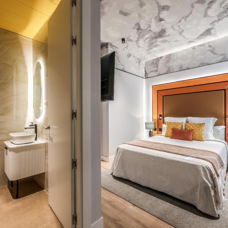 ColivINN Plaza Mayor - Studio Apartment with One Double Bed - 15