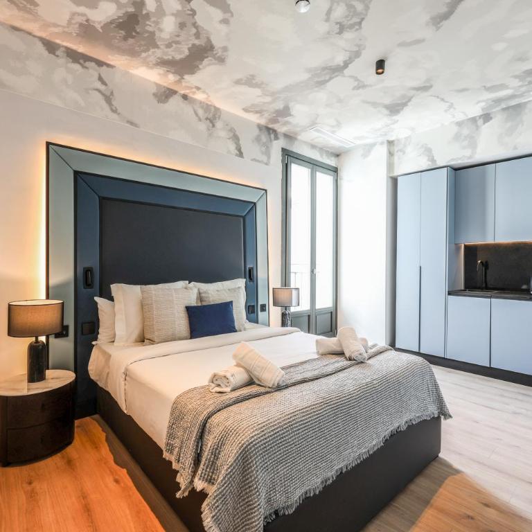 ColivINN Plaza Mayor - Studio Apartment with One Double Bed - 25
