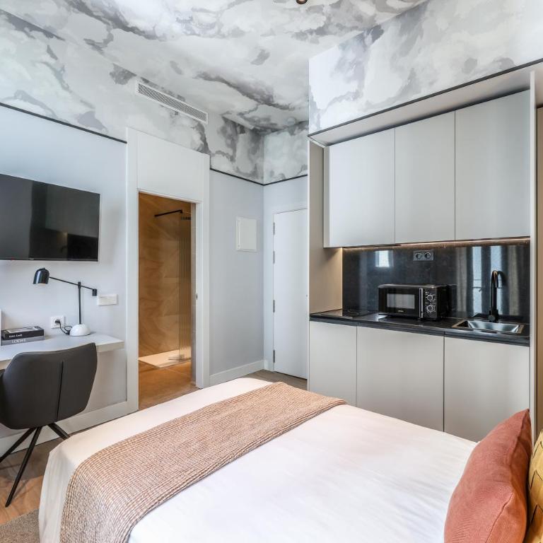 ColivINN Plaza Mayor - Studio Apartment - 7