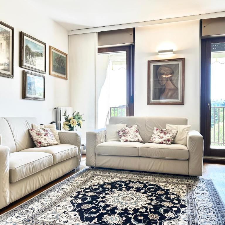 Green Elegance - Appartamento con 2 Camere da Letto e Vista Giardino - 4