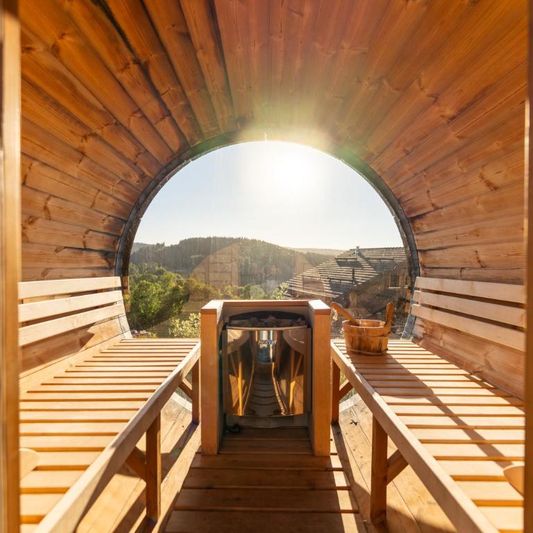 Chalet des Cîmes, chaleureux avec jacuzzi et sauna - Chalet - 30