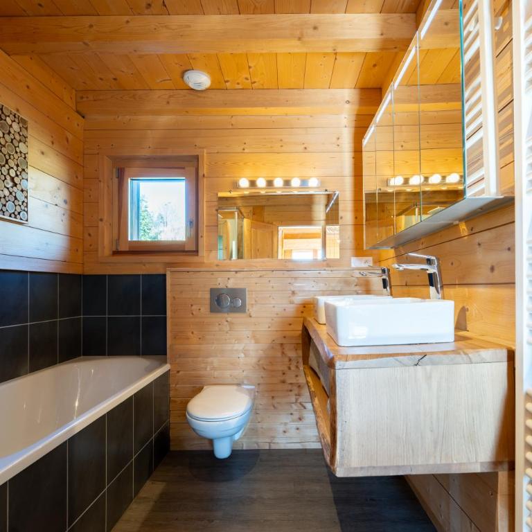 Chalet des Cîmes, chaleureux avec jacuzzi et sauna - Chalet - 15