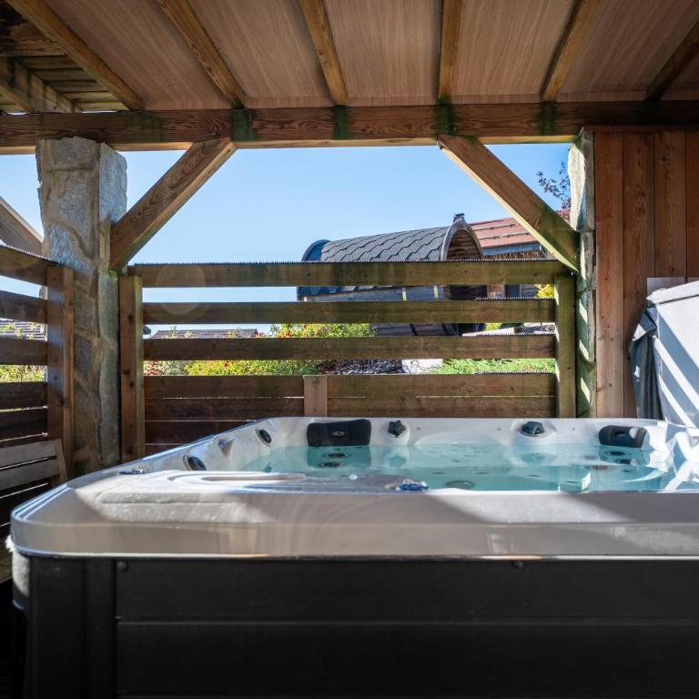 Chalet des Cîmes, chaleureux avec jacuzzi et sauna - Chalet - 18