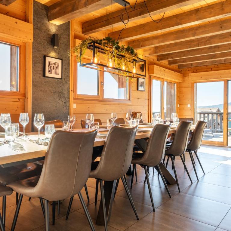 Chalet des Cîmes, chaleureux avec jacuzzi et sauna - Chalet - 80