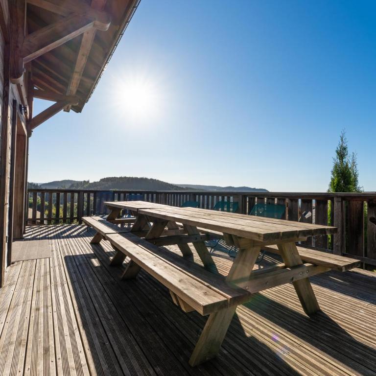 Chalet des Cîmes, chaleureux avec jacuzzi et sauna - Chalet - 58