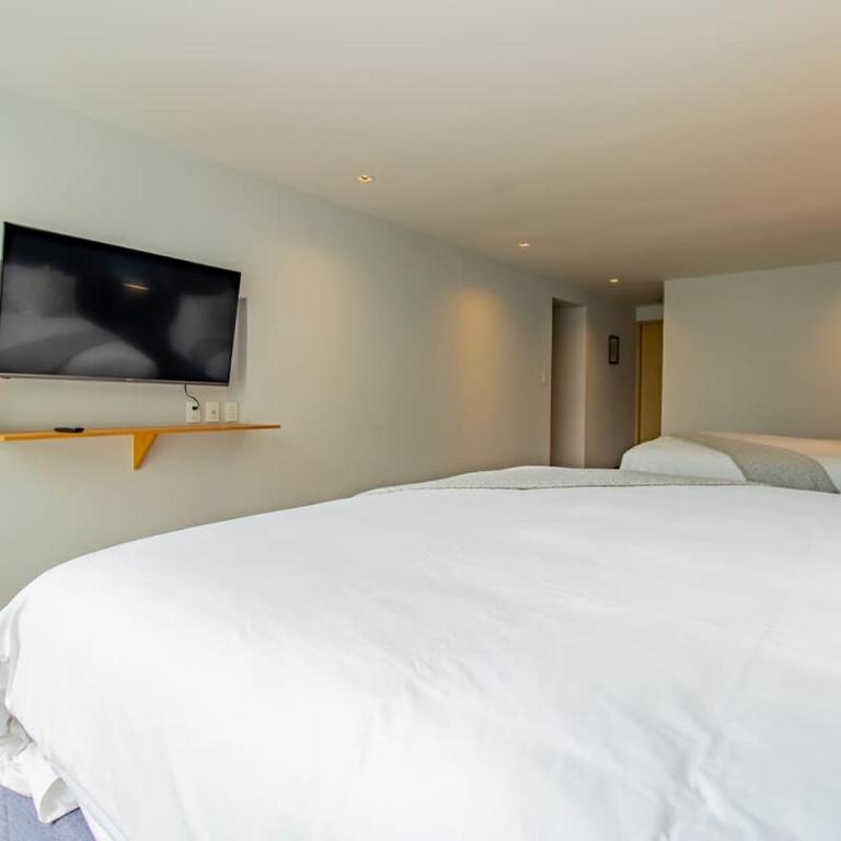 Capitalia Chic 1BR Comfort in Prime Location - Apartment - 17