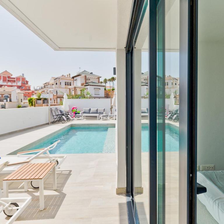 Royal Palm 36 8 Pax Villa with Heated Private Pool - Villa - 20