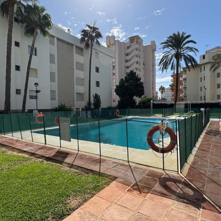 Relax en La Carihuela Tenis y parking privado - Apartamento de 3 dormitorios - 21
