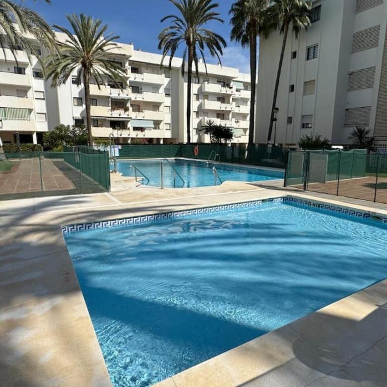 Relax en La Carihuela Tenis y parking privado - Apartamento de 3 dormitorios - 20