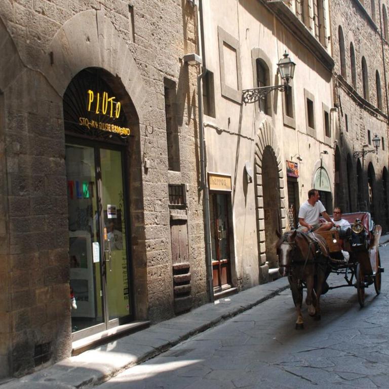Ponte Vecchio Liberty - Appartamento con 2 Camere da Letto - 7