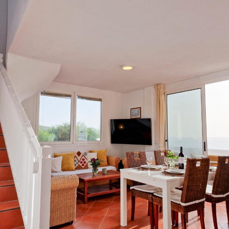 Seaside Home Jacuzzi Pool Free Surf Retreat - Villa de 3 dormitorios - 35