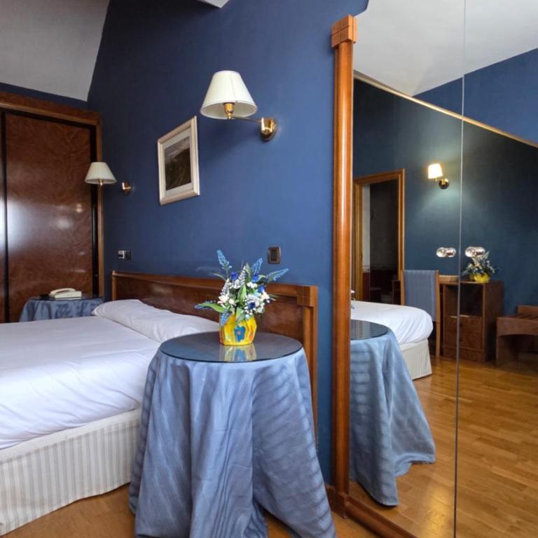 Hotel Las Moreras - Apartamento Superior - 2