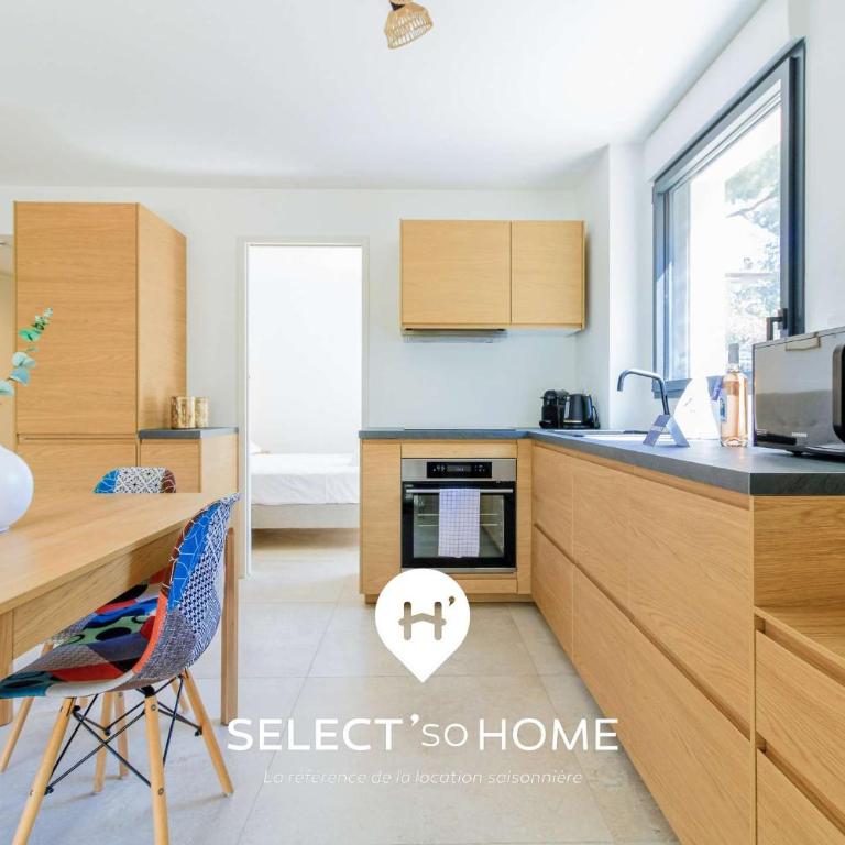 SELECT'soHOME - Superbe appartement pour 4 personnes à deux pas de la plage et des commerces de la Favière ! - ILOA-B01 - One-Bedroom Apartment with Terrace - 2