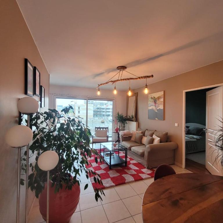 Gerland T2 standing - balcon - parking privé souterrain - Apartment mit 1 Schlafzimmer - 6