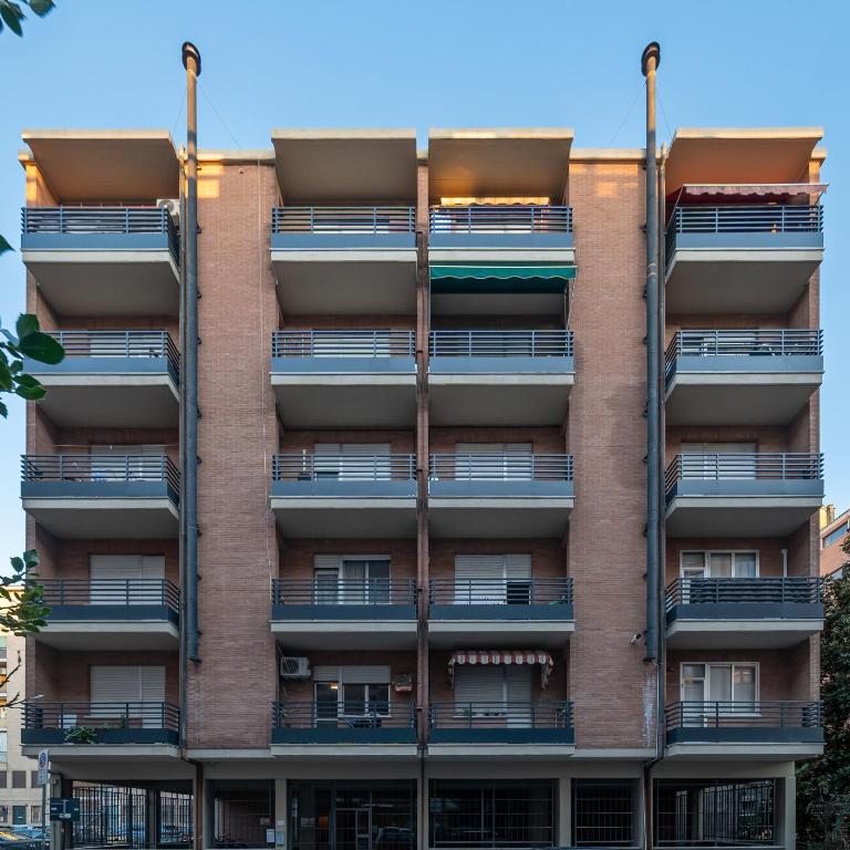 Battisti Flat, near station - One-Bedroom Apartment - 33