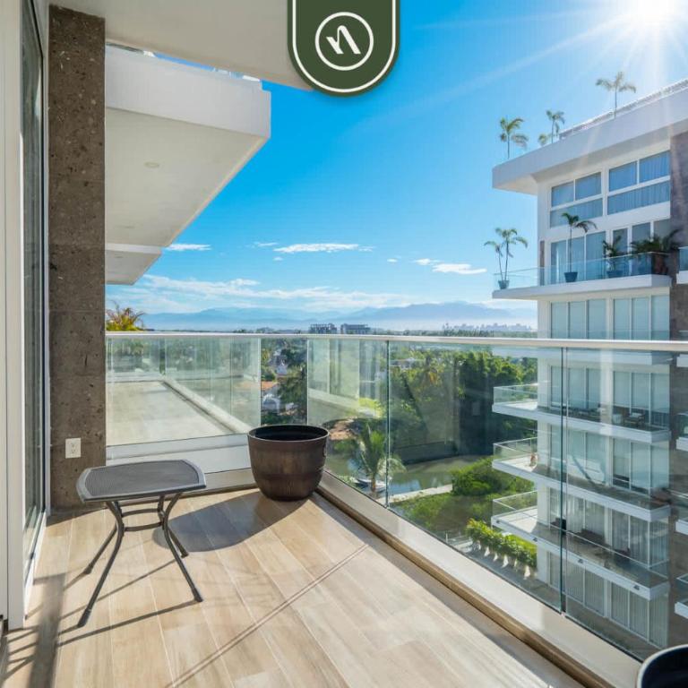 3BR Condo Right Next to the Beach - Pool - Palapa - Casa - 1