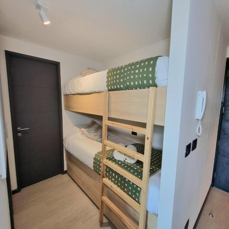 COD26 - Piscina temperada, jacuzzi y gran ubicación! - Two-Bedroom Apartment - 2