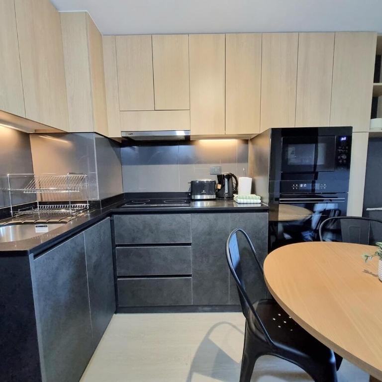 COD26 - Piscina temperada, jacuzzi y gran ubicación! - Two-Bedroom Apartment - 19