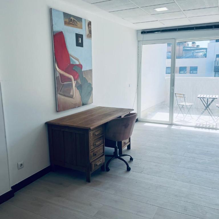 LUMINOSOS APARTAMENTOS POZUELO a 8 MINUTOS DE PALACIO REAL - Apartamento Deluxe de 2 dormitorios con balcón - 8