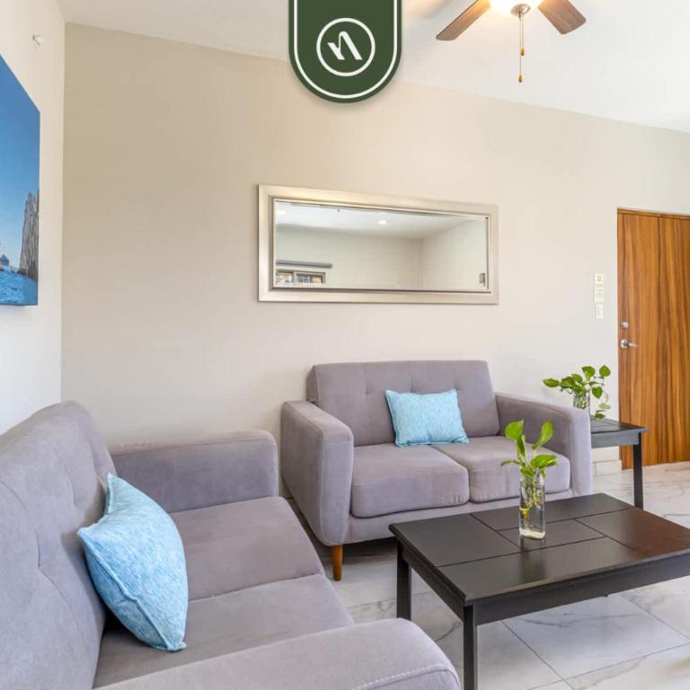 Centric Apt in Downtown - Rooftop Pool - Terrace - Casa - 1