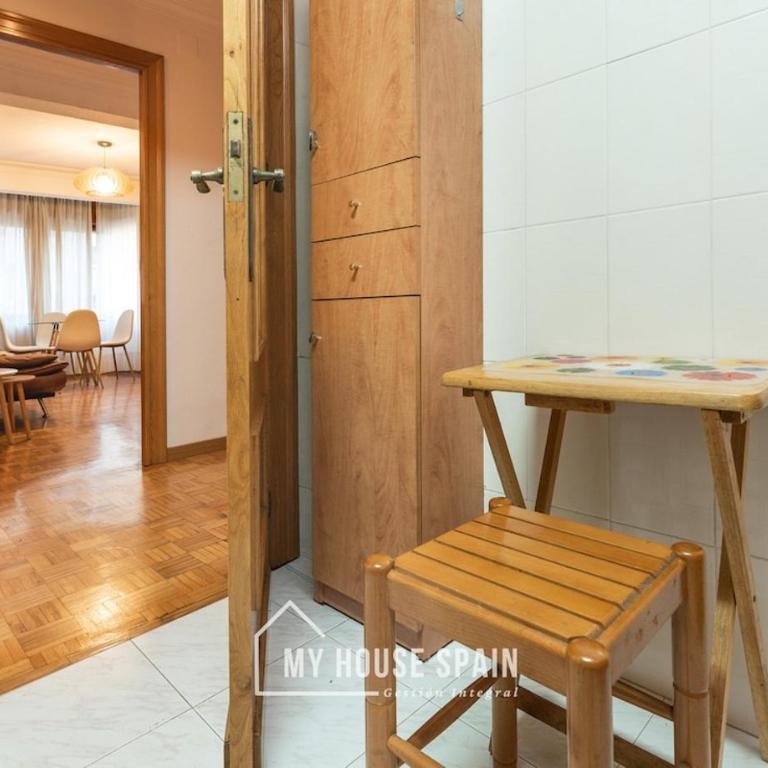 MyHouseSpain - Piso amplio en el centro de Gijón - Apartamento de 3 dormitorios - 9